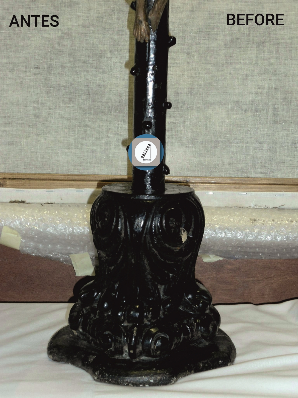 crucifixo com cristo policromado1.9D6.jpg